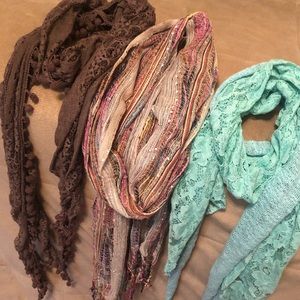 3 Women’s Fashion Scarves
